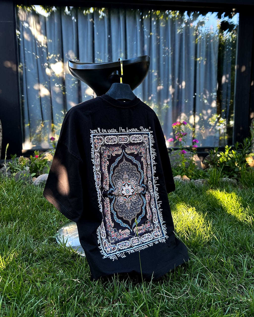 Premium Oversize Printed T-Shirt – Streetwear Style